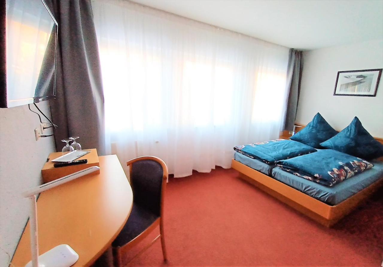 Bodensee Gaestehaus Tettnang Albergo Exterior photo