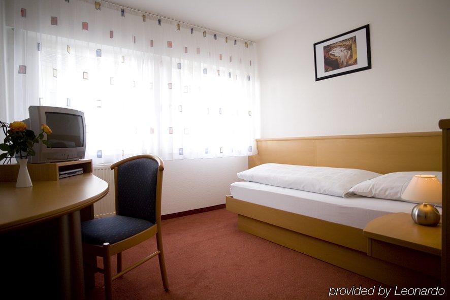 Bodensee Gaestehaus Tettnang Albergo Exterior photo